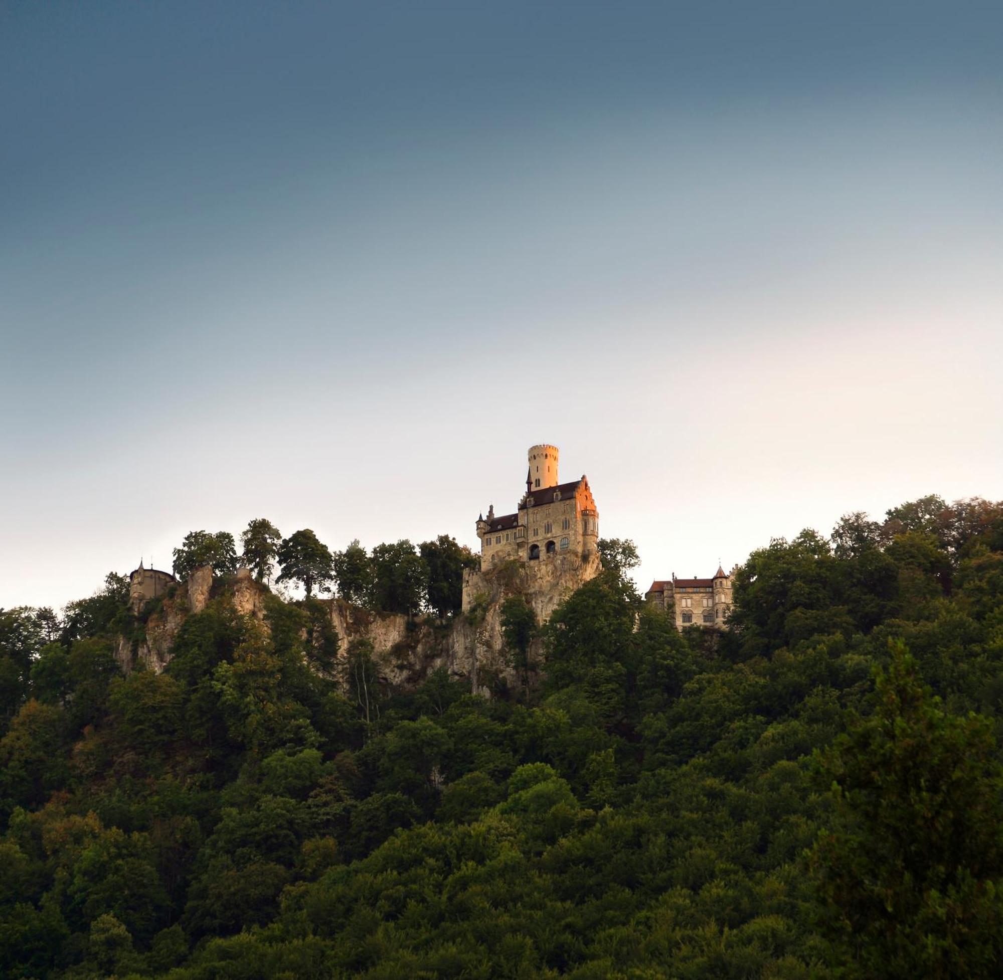 Forellenhof Roessle Hotel & Restaurant Lichtenstein  Bagian luar foto